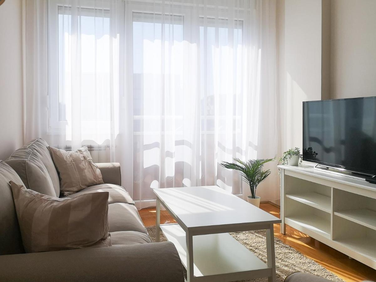 Filinhome Papa Suite 4 Novi Sad Buitenkant foto