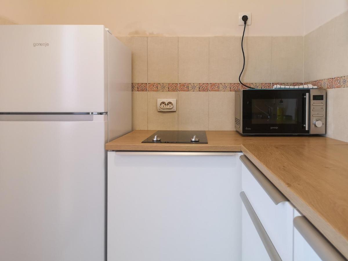 Filinhome Papa Suite 4 Novi Sad Buitenkant foto