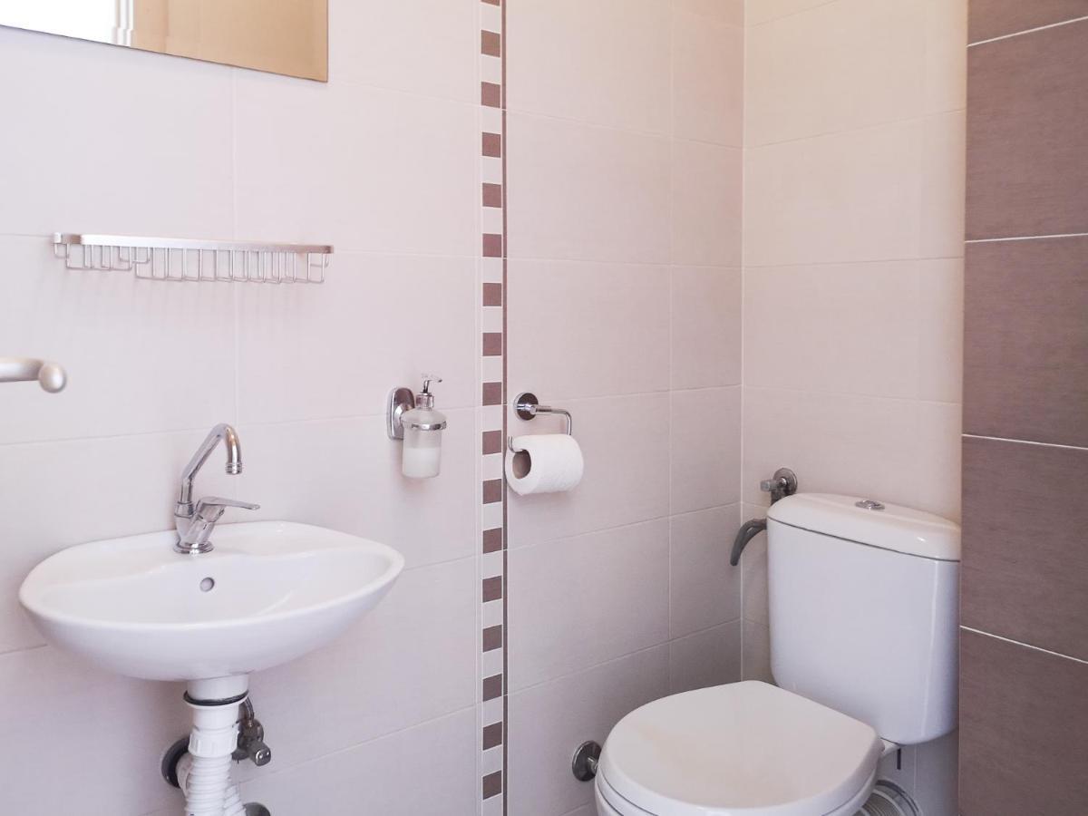 Filinhome Papa Suite 4 Novi Sad Buitenkant foto